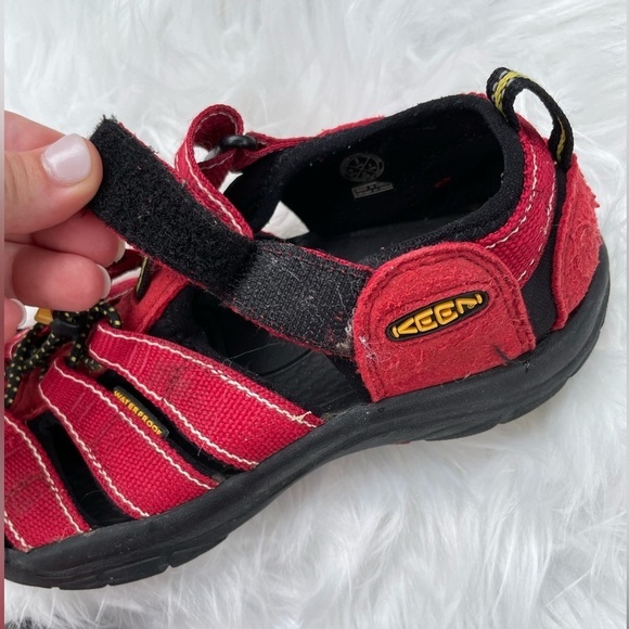 Keen Red Waterproof Sandal Hiking Sport Kid Size 3 - Newport H2 - Picture 2 of 7